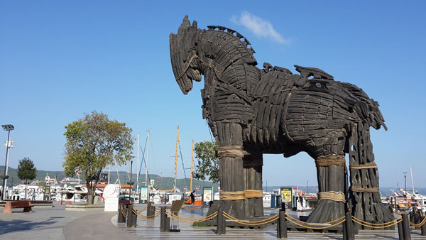 Sang Thổ Nhĩ Kỳ khám phá thành Troy